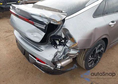 2025 Kia K5 Gt-Line z USA, uszkodzony, nr VIN KNAG64J7XS5291304